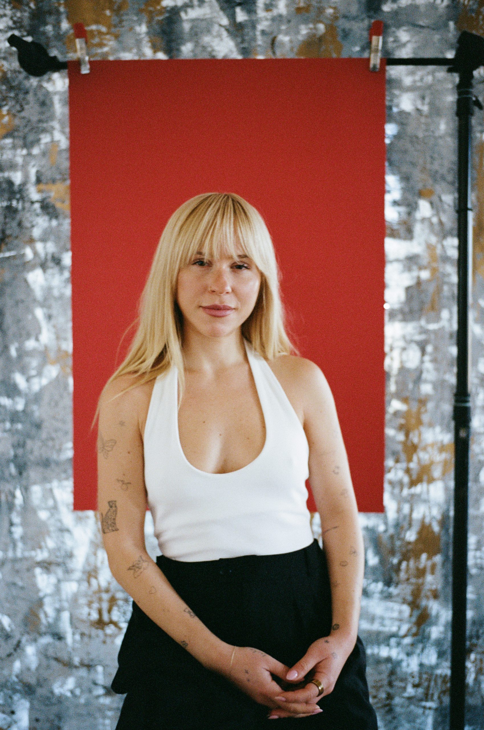 2media_#1_19.11.25__CROP_Portra400_LM6_by_@janhlavacek__-22