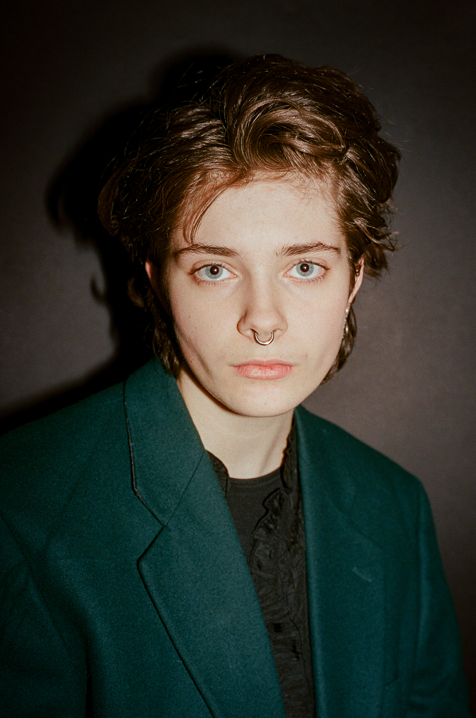 2media_#2_25.11.25__CROP_Portra400_LM6_by_@janhlavacek__-33