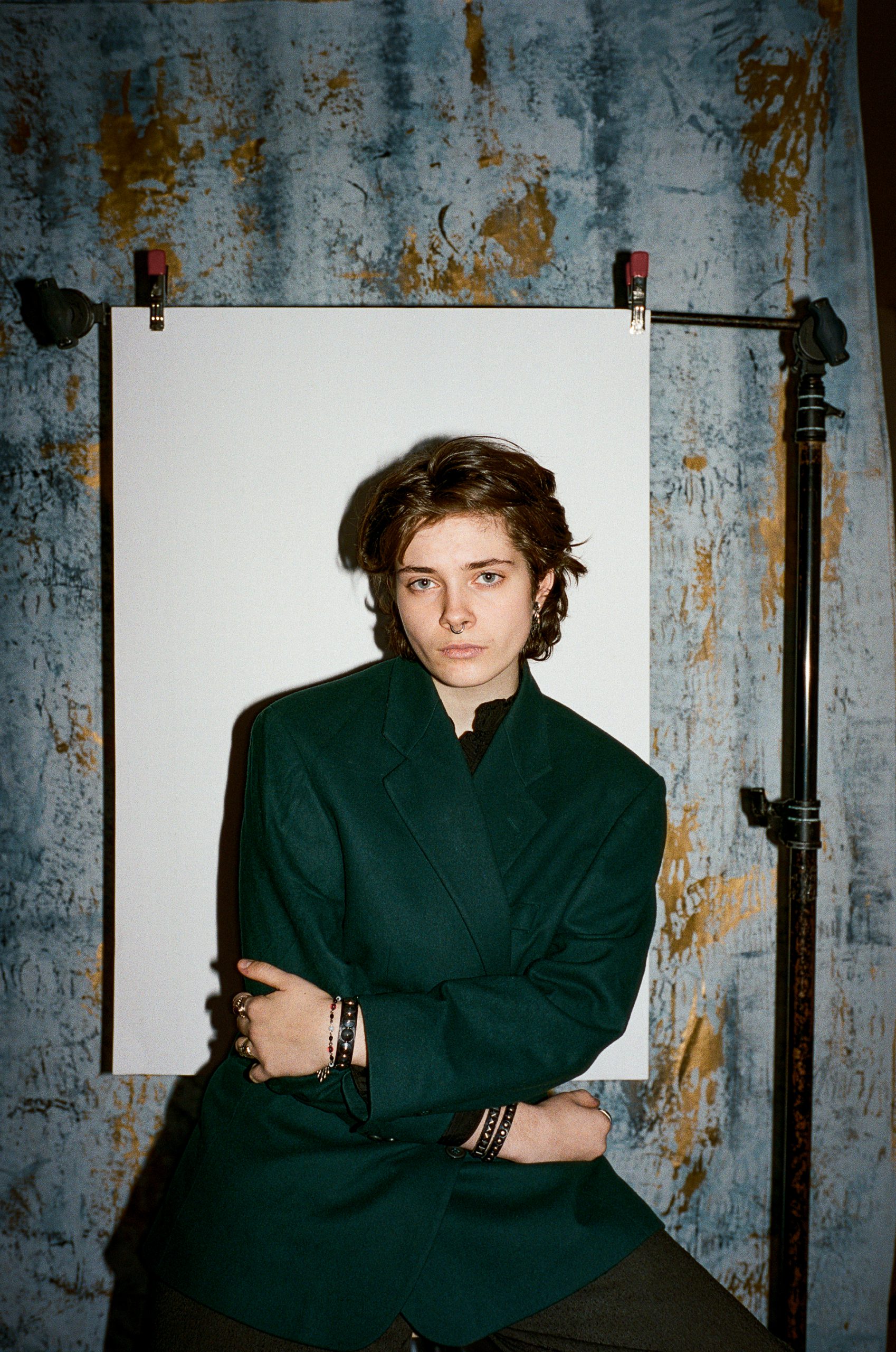 2media_#2_25.11.25__CROP_Portra400_LM6_by_@janhlavacek__-35