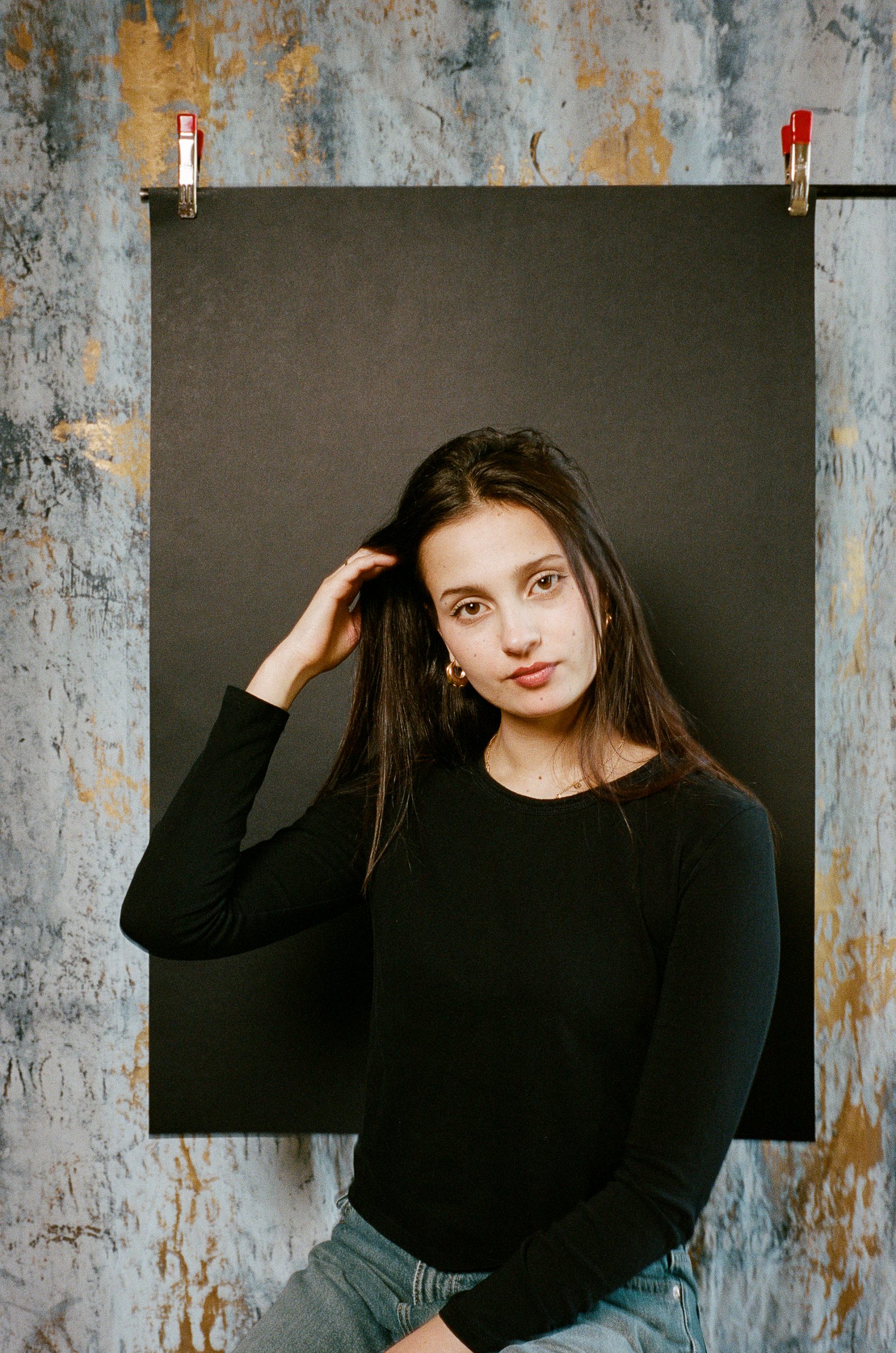 2media_#5_26.02.26__CROP_Portra400_LM6_by_@janhlavacek__-8